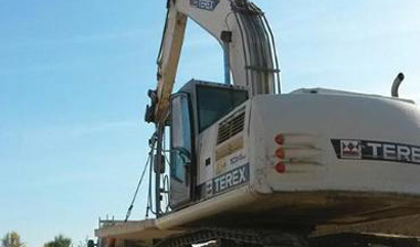 Noleggio escavatore Terex per movimento terra